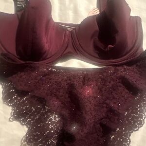 Victoria’s Secret Balconet bra set Rhinestone 32D-S New
